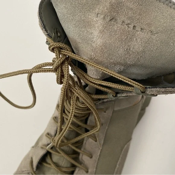 Oakley light weight Assault tactical combat boots size 11 Men’s Boots Sage